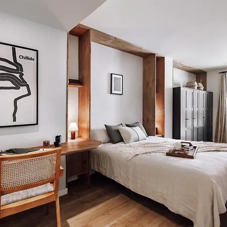 Lescun - 2 Bedrooms In Eixample Esquerra * Barselona